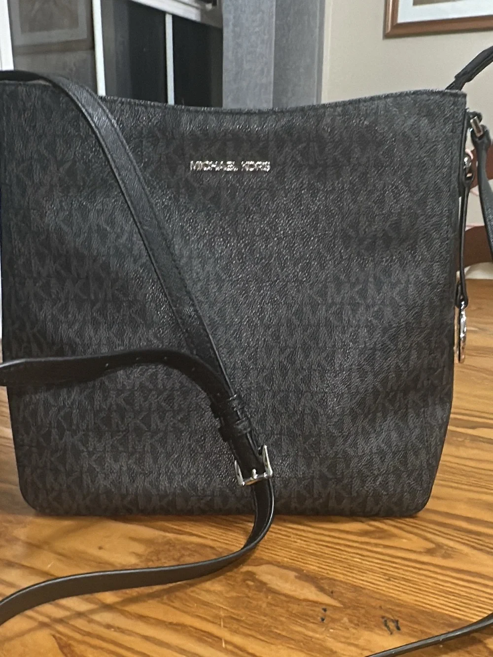 Michael Kors Messenger Crossbody Bag Black Jet Set Travel Large Logo (bags16)